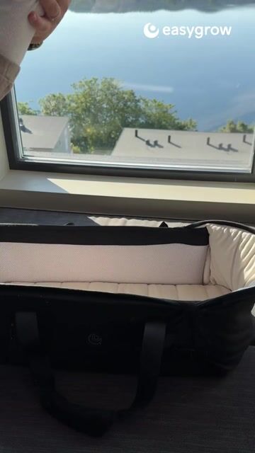 Babynest & Babylift – Multifunksjonelt Babyrede | Favn II Carrynest