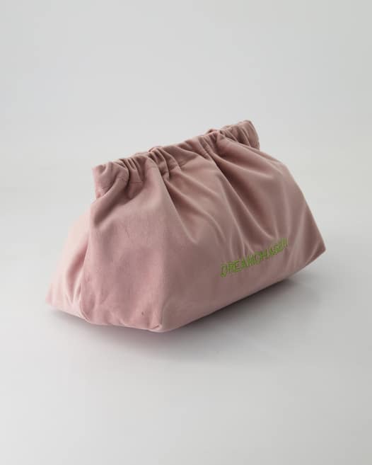Sorbet Island Velvet Clutch Clutch in Lila