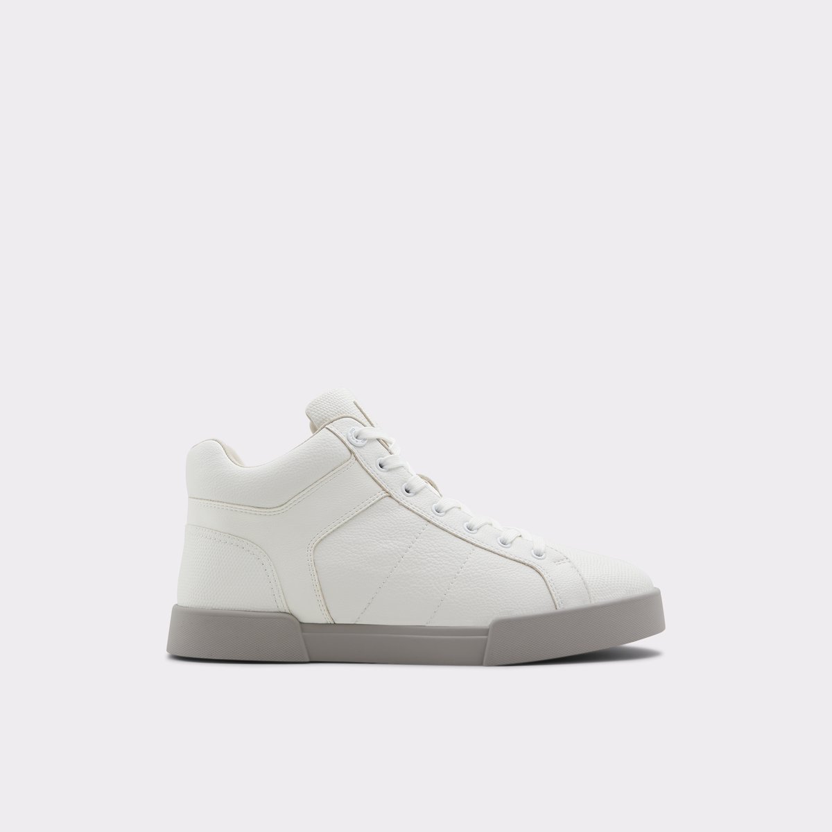 Surianu White Men Low top