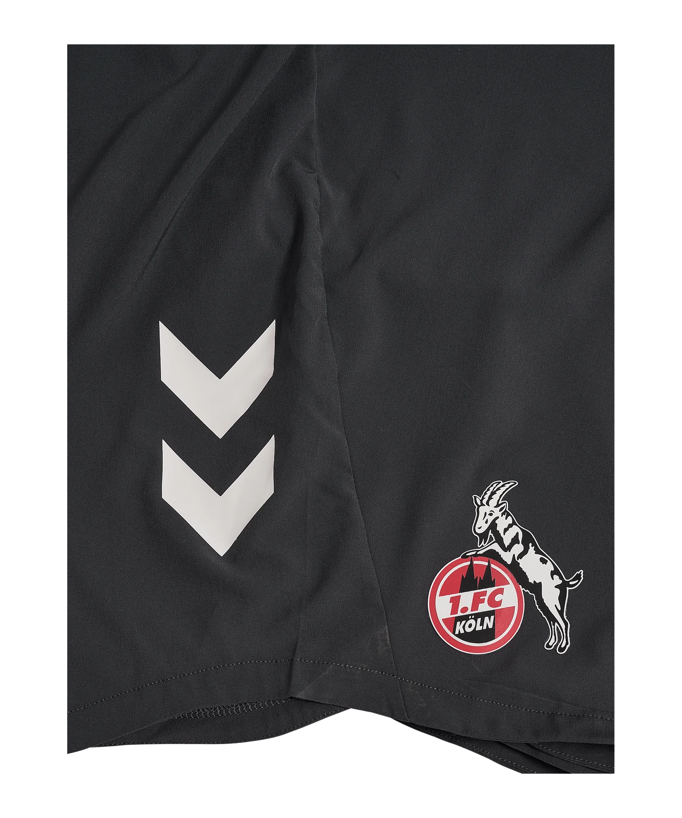 Hummel 1. FC Köln Trainingsshort Kids Schwarz F1525