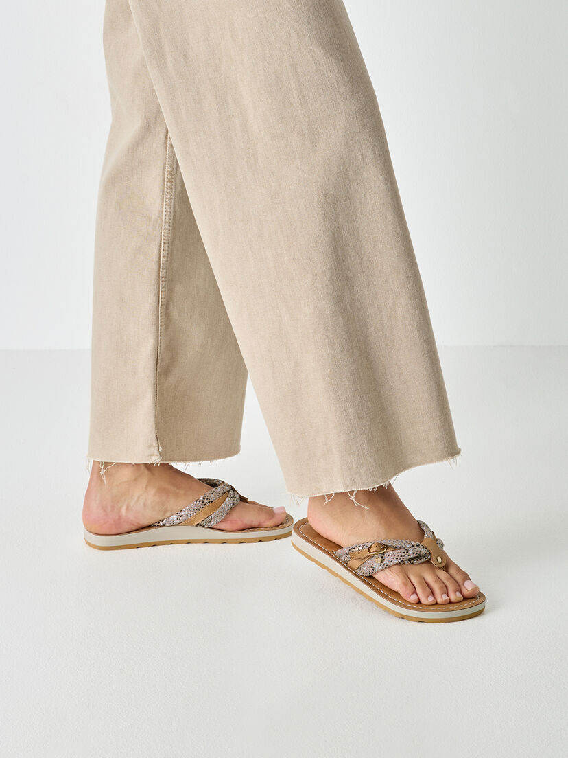 Flip Flops - beige