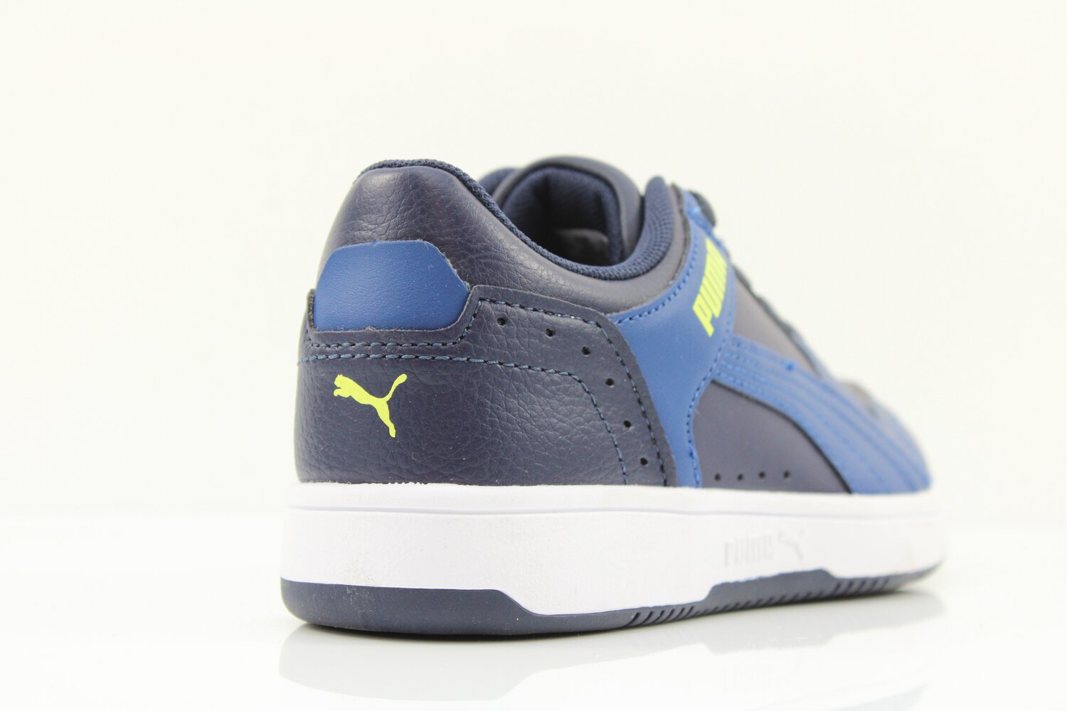 PUMA Sneaker