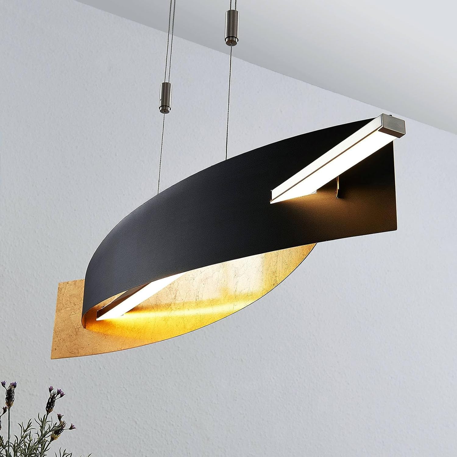 Lucande LED Pendelleuchte dimmbar Schwarz Gold, Esstisch Hängelampe höhenverstellbar 24W gesamt Esszimmerlampe Esstischlampe