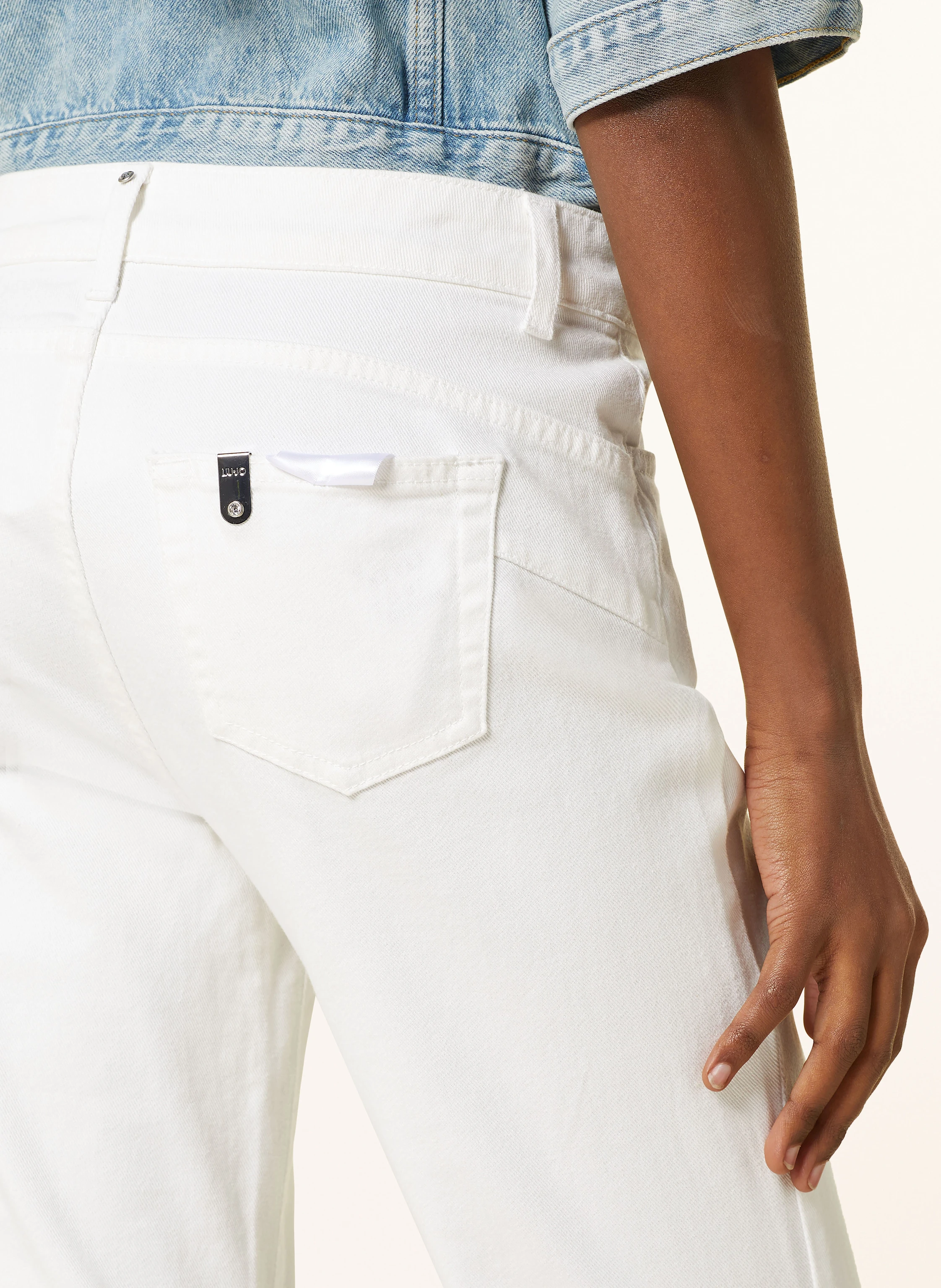 LIU JO Flared Jeans mit Schmucksteinen