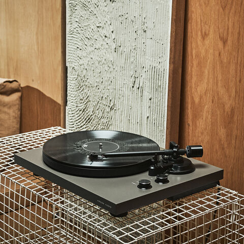 Argon Audio TT Mk2 – betaalbare en gebruiksklare hi-fi platenspeler Earth Grey