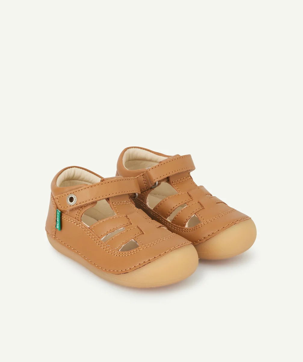 KICKERSLES SANDALES PREMIERS PAS EN CUIR CAMEL