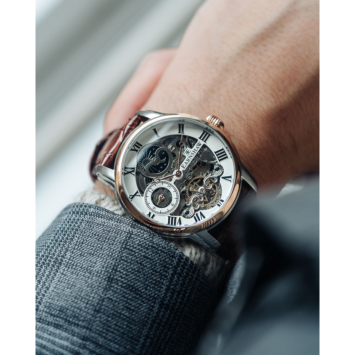 Montre EARNSHAW Longitude homme automatique acier bracelet cuir marron
