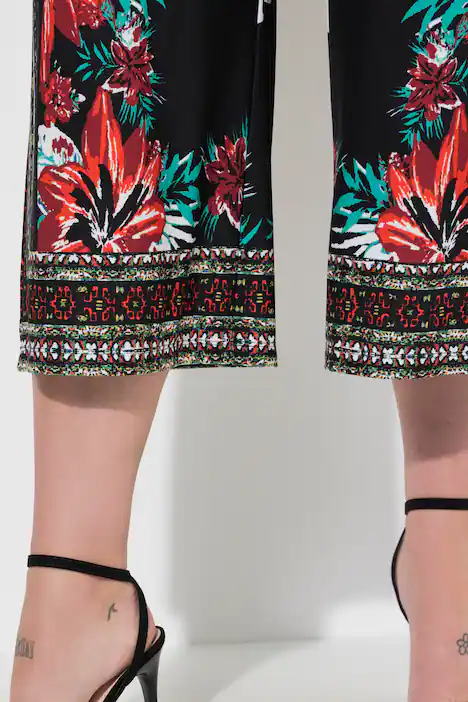 Culotte, weit und gerade, Blumenmuster, schwarz