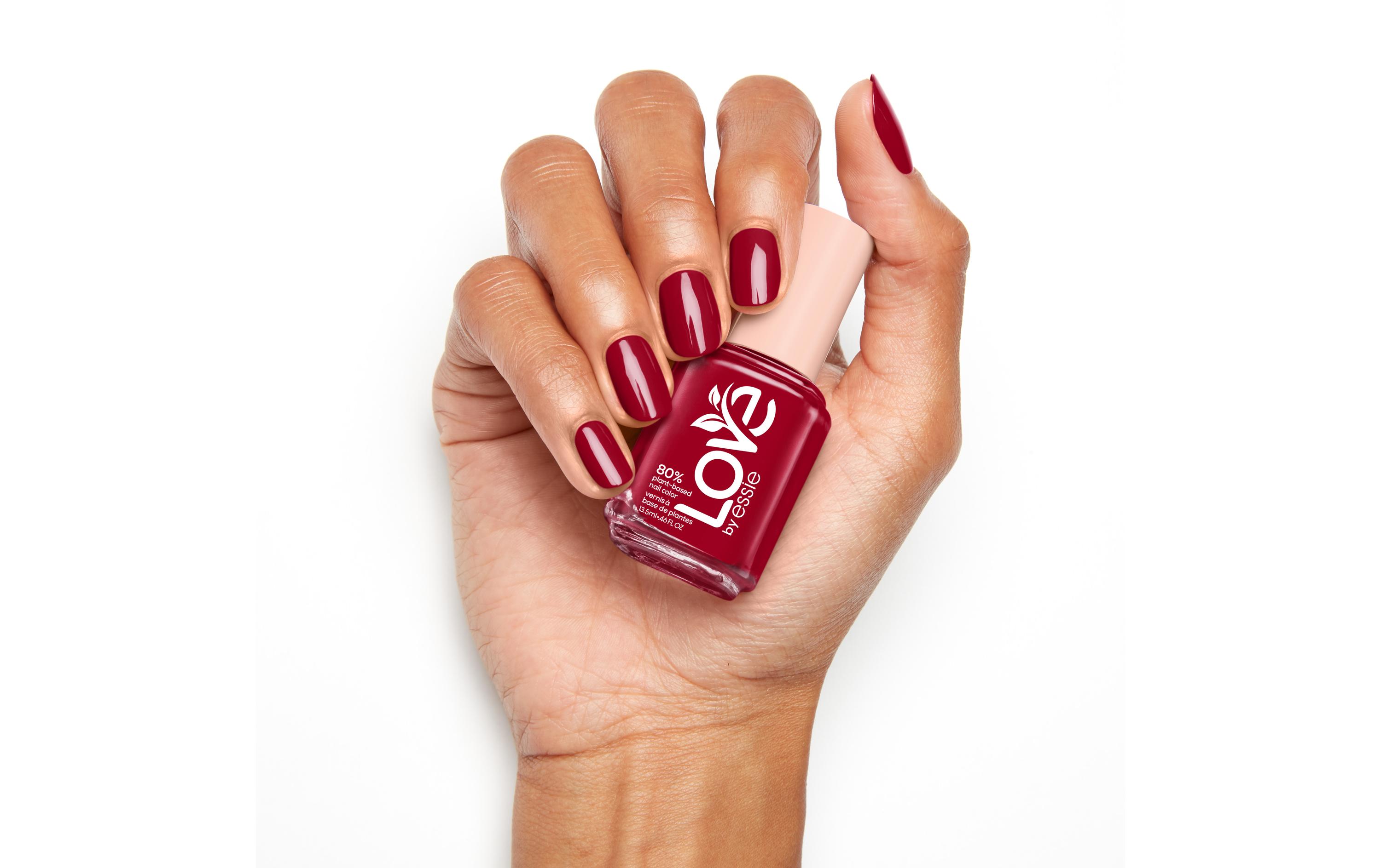 Nagellack Love 120 i am the momentVeganes und zu 80% pflanzenbasiertes Nagelgel mit cremigem Finish