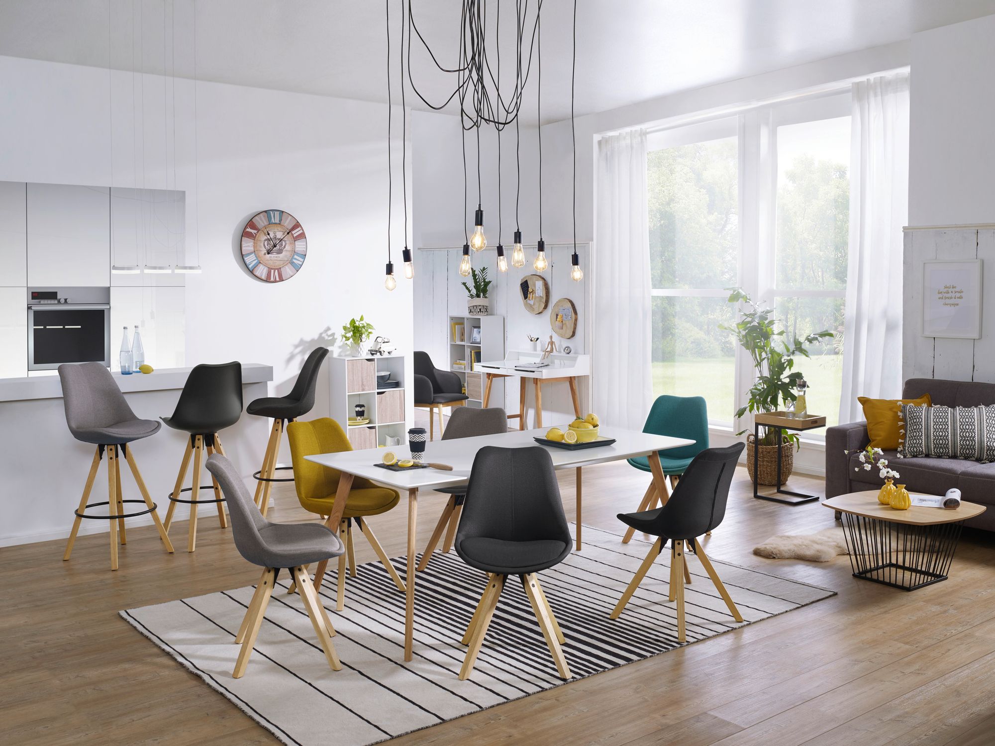 KADIMA DESIGN Moderner Schreibtisch, Skandinavischer Retro Look, Große Arbeitsfläche - Stilvoll & Praktisch