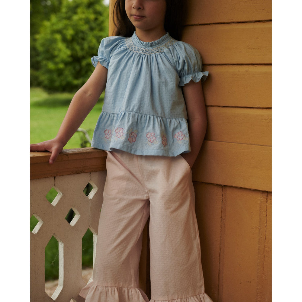 Køb COPENHAGEN COLORS Lt. Blue Comb. Bluse W. Smock W. Emb.