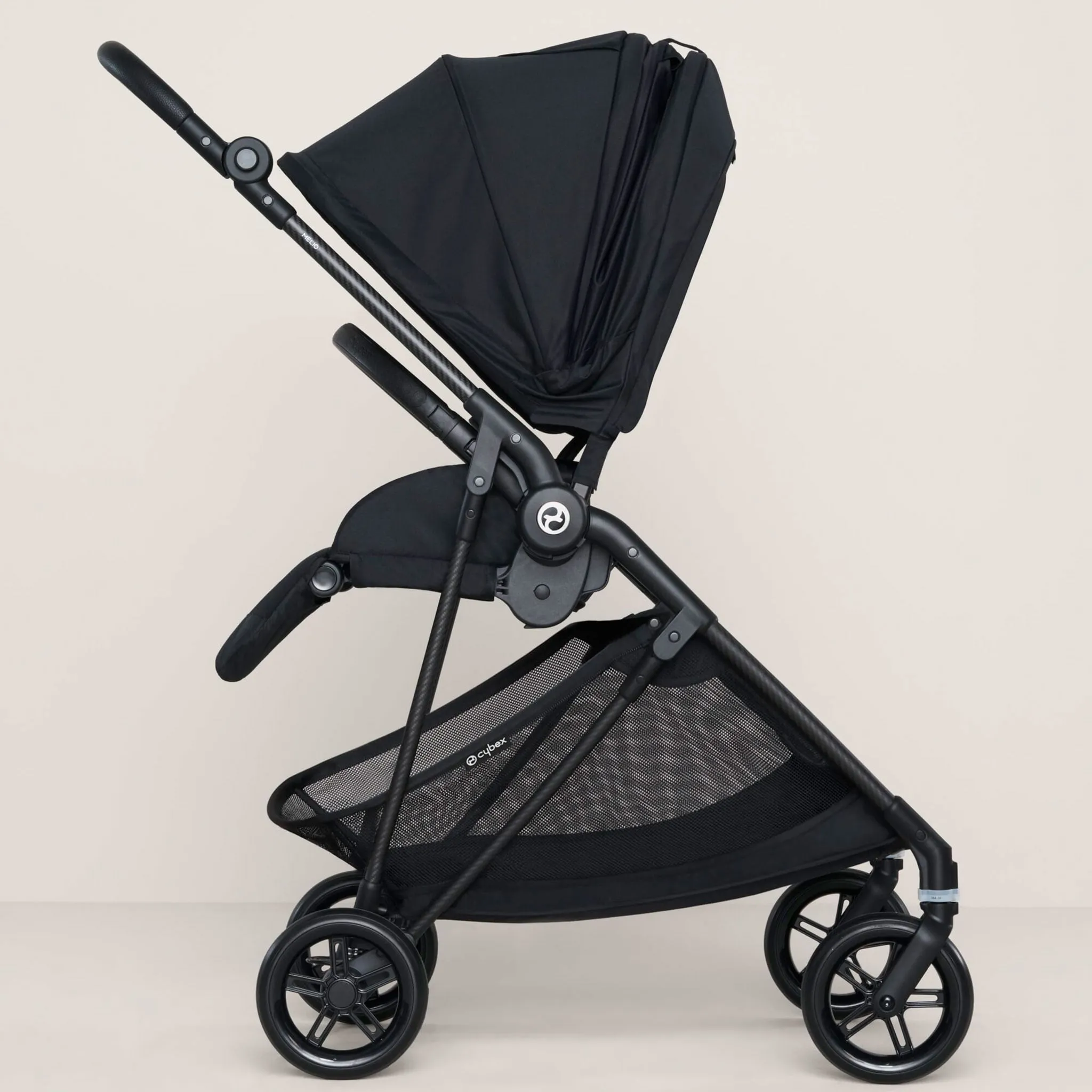 Cybex Poussette ultra légère Melio Carbon 3 - Noir lune
