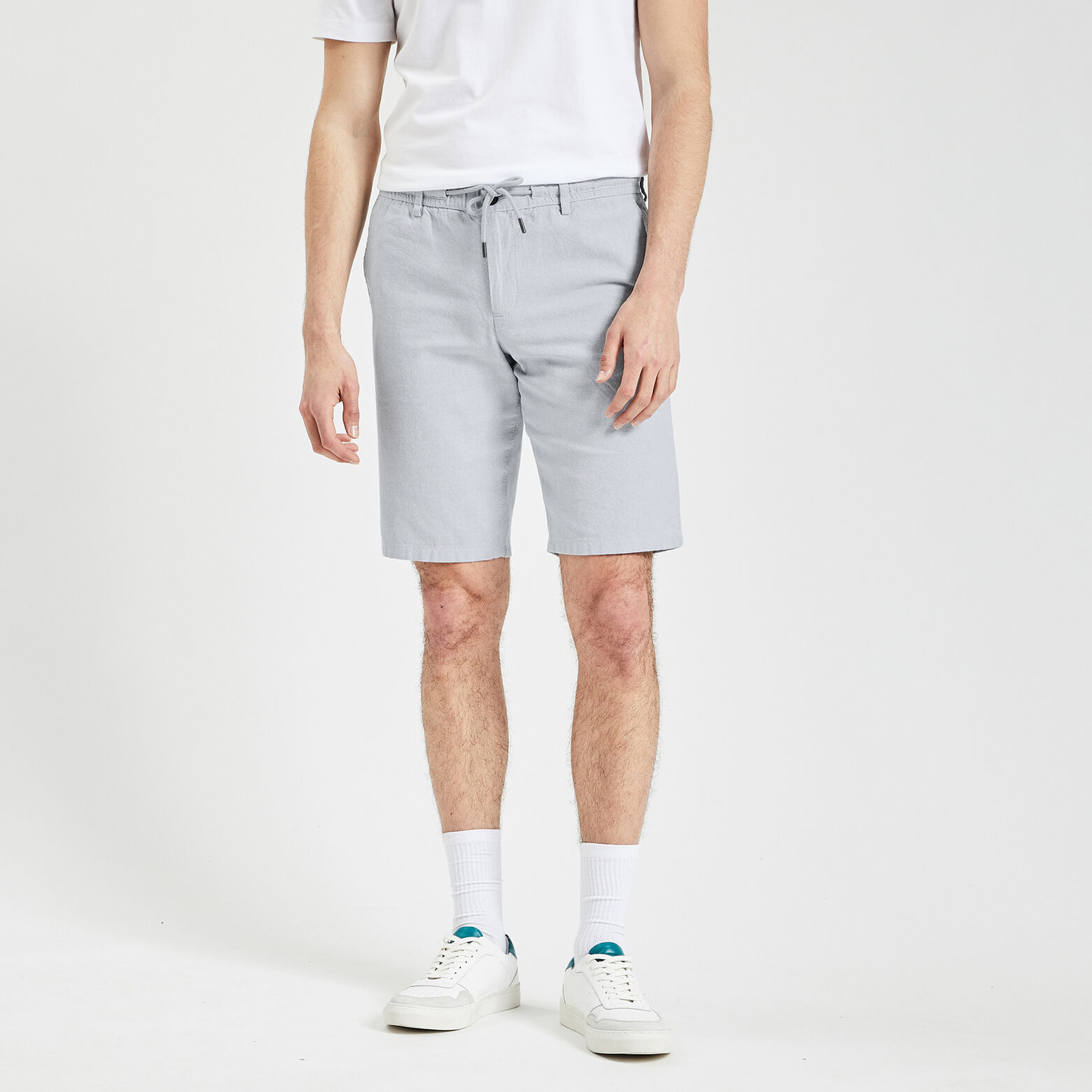 Bermuda uni en coton lin Bleu clair