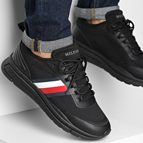 Baskets Modern Runner Stripes Knit 4835 Triple Black