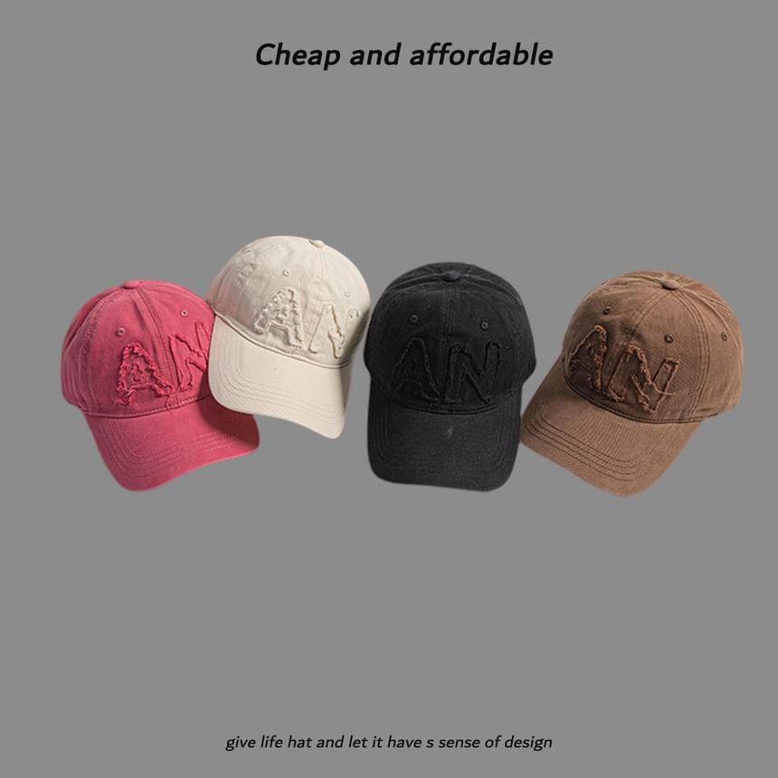 Alpha Kiss - Baseballpet met effen letters en applicaties