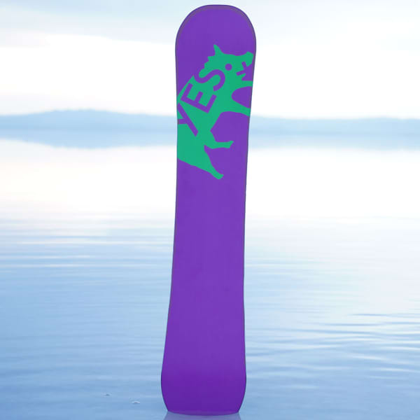 Planche de snowboard YES BASIC UNINC RDM