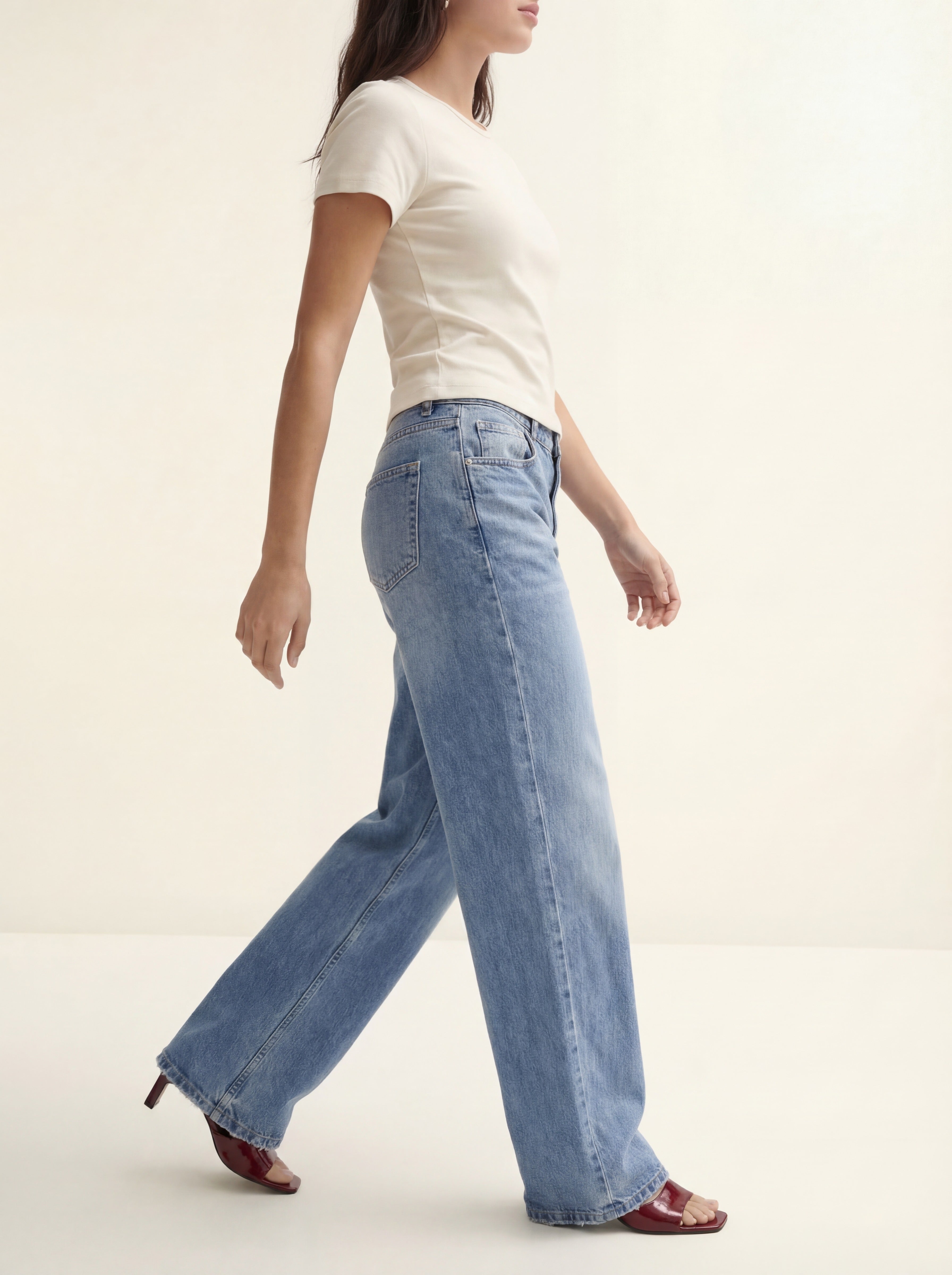VMHALLIE Low rise Wide fit Jeans