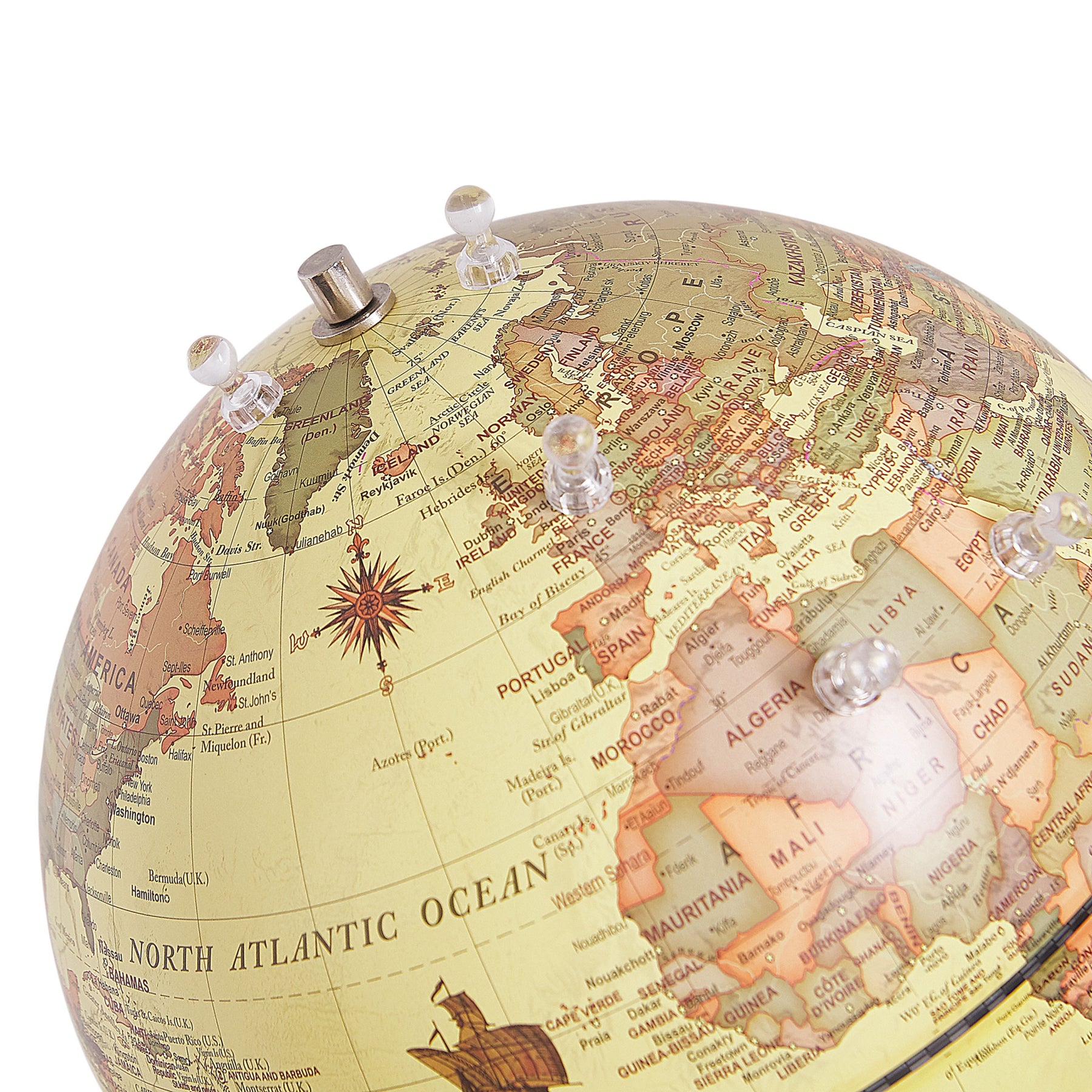 Beliani - CARTIER - Globe - Geel - Synthetisch materiaal
