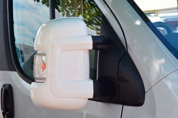 Milenco Spiegel Schutzkappe für Fiat Ducato, Peugeot Boxer und Citroen Relay 2 Stück Weiß