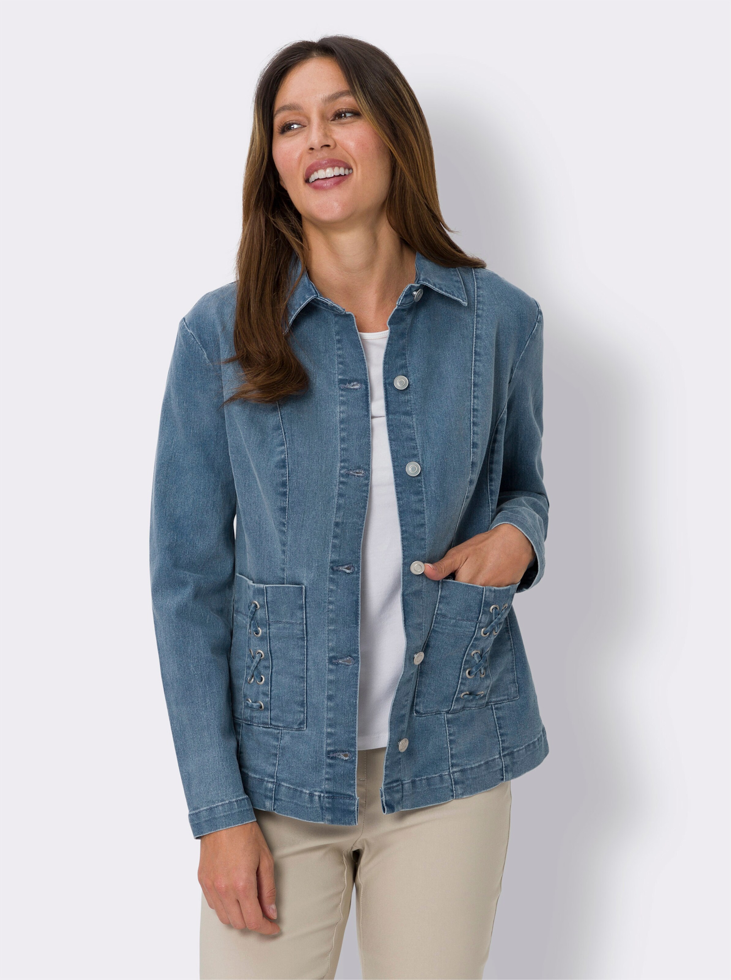 Jeansjacke mit optisch streckenden Nähten