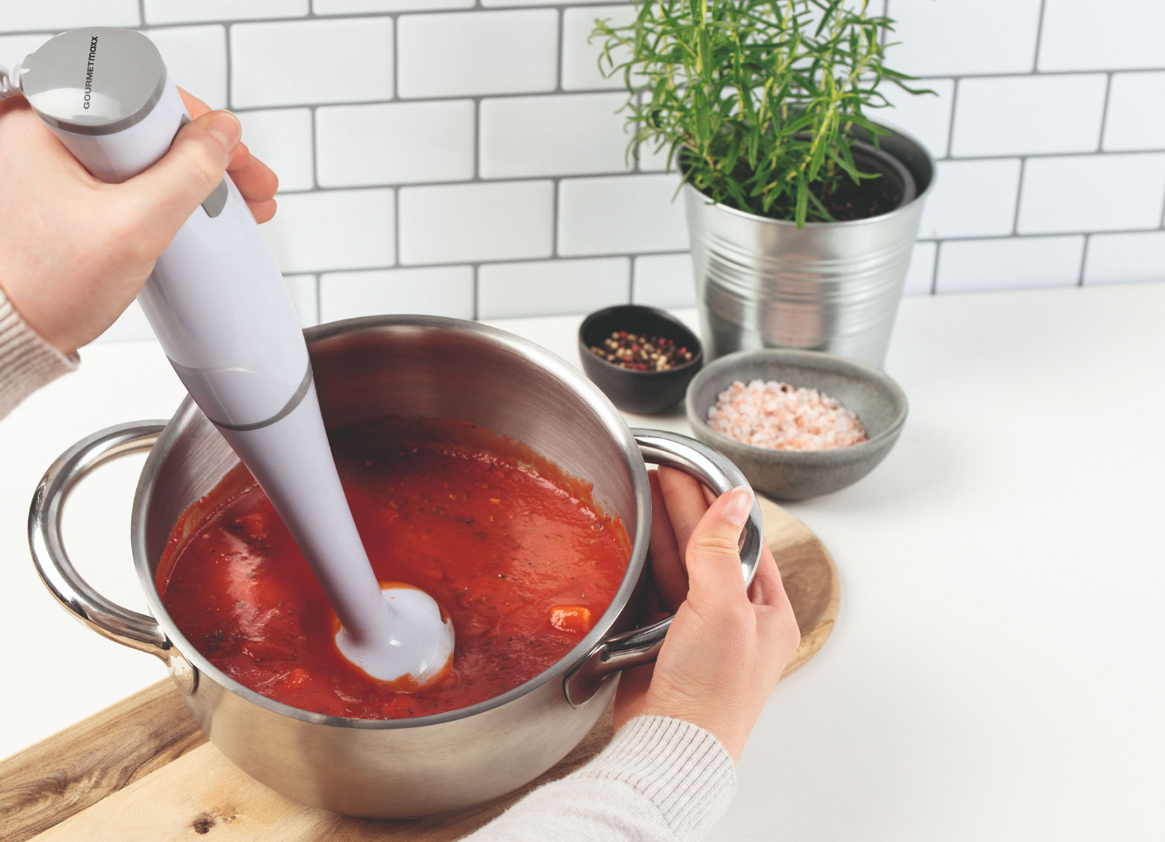 Gourmetmaxx Stabmixer mit Mixbecher 400W Weiß/Grau