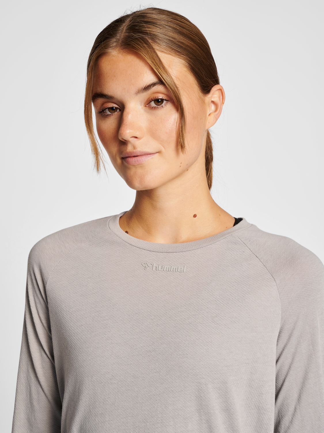 hmlMT VANJA T-SHIRT L/S