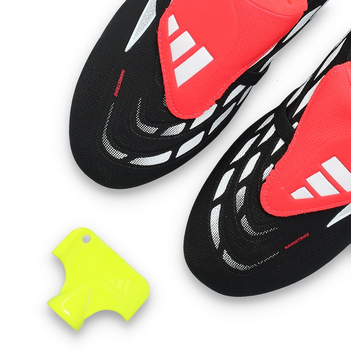 Chuteira adidas Predator League FT SG