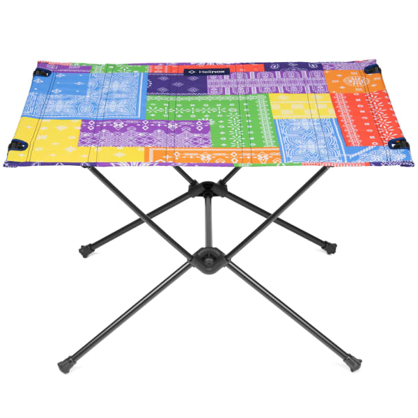 Table camping HELINOX TABLE ONE HARD TOP RAINBOW BANDANA/BLACK