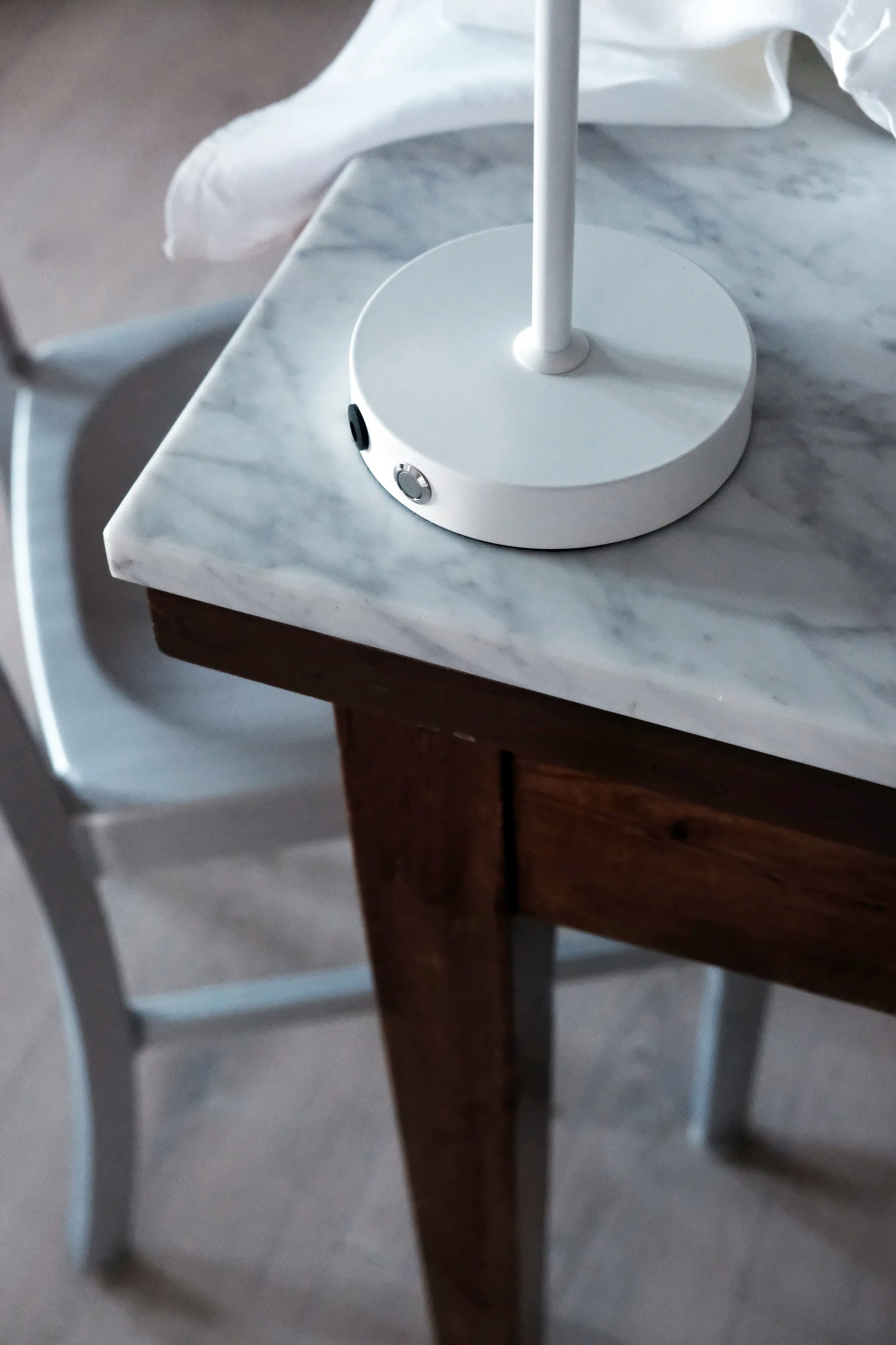 Dyberg Larsen Roma Bordlampe