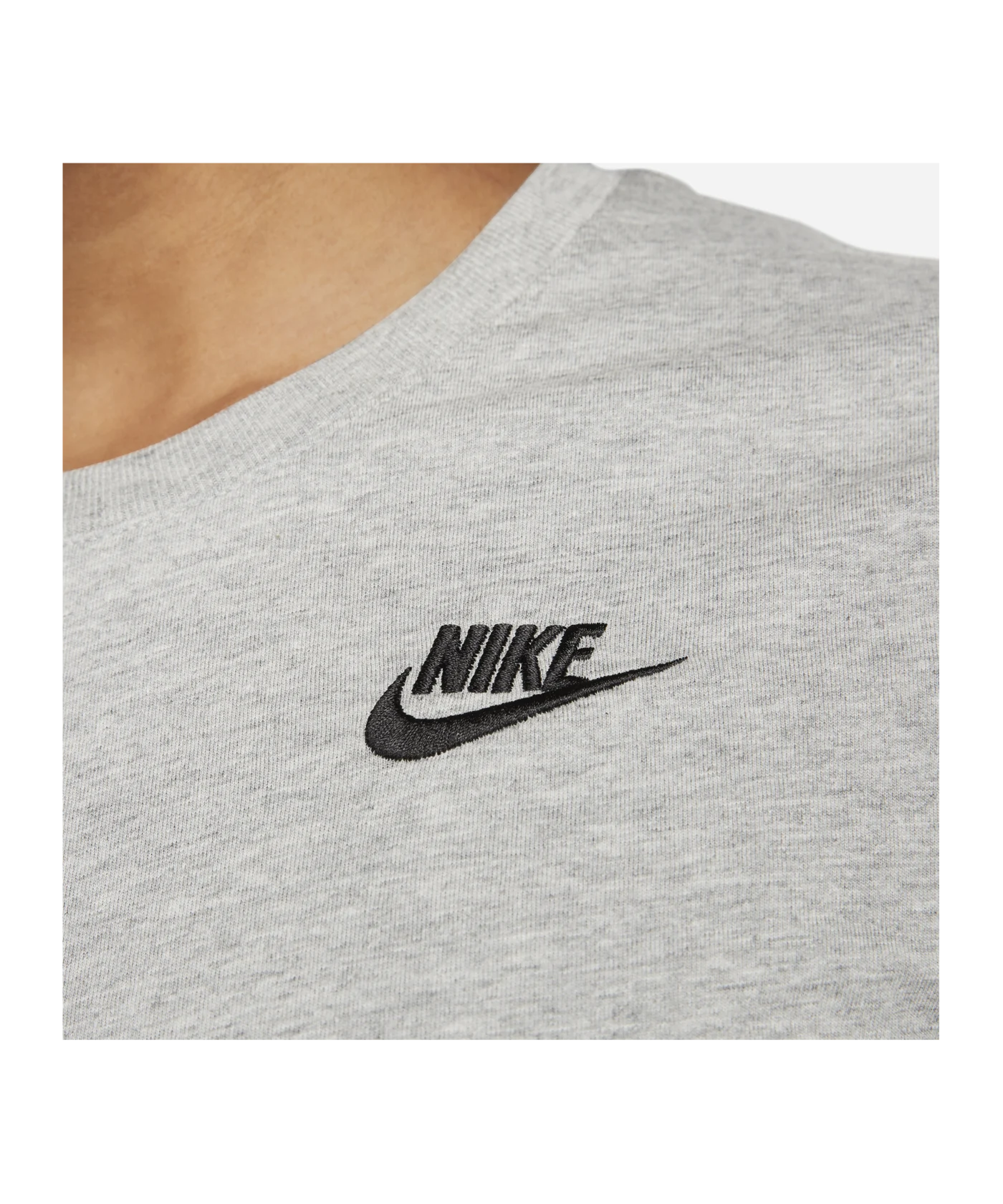 Nike Club Essentials T-Shirt Damen F063