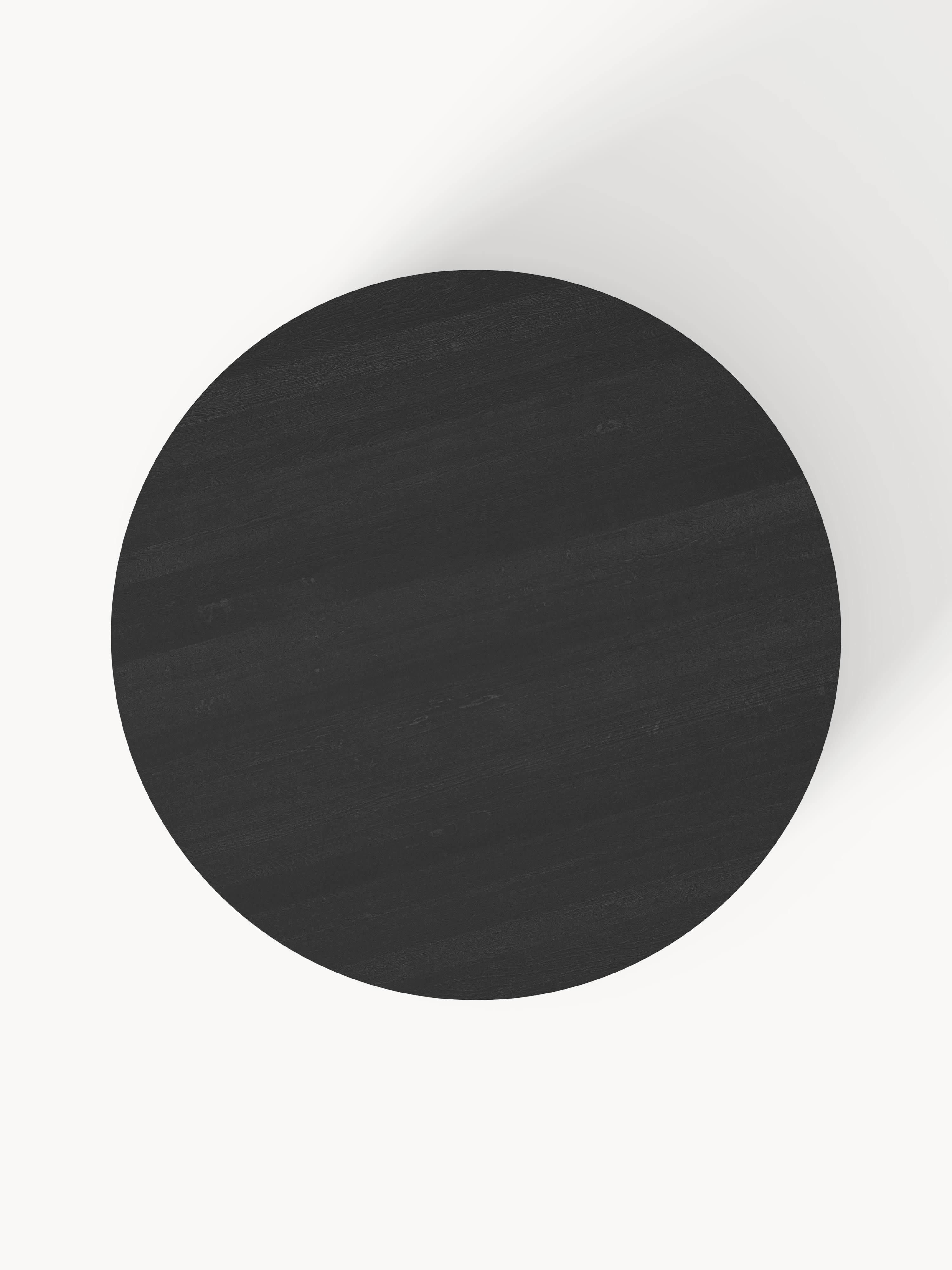 Ronde houten salontafel Nele met opbergruimte