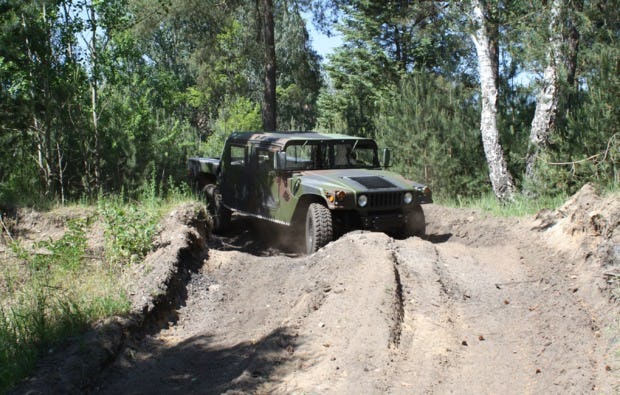Hummer fahren Dolle - Hummer Offroad Parkour