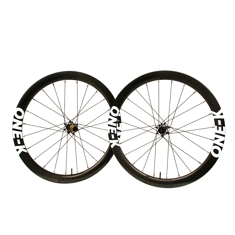 One-K RD Ultimate Duke Carbon 48U/48U Racefiets Wielset Wit