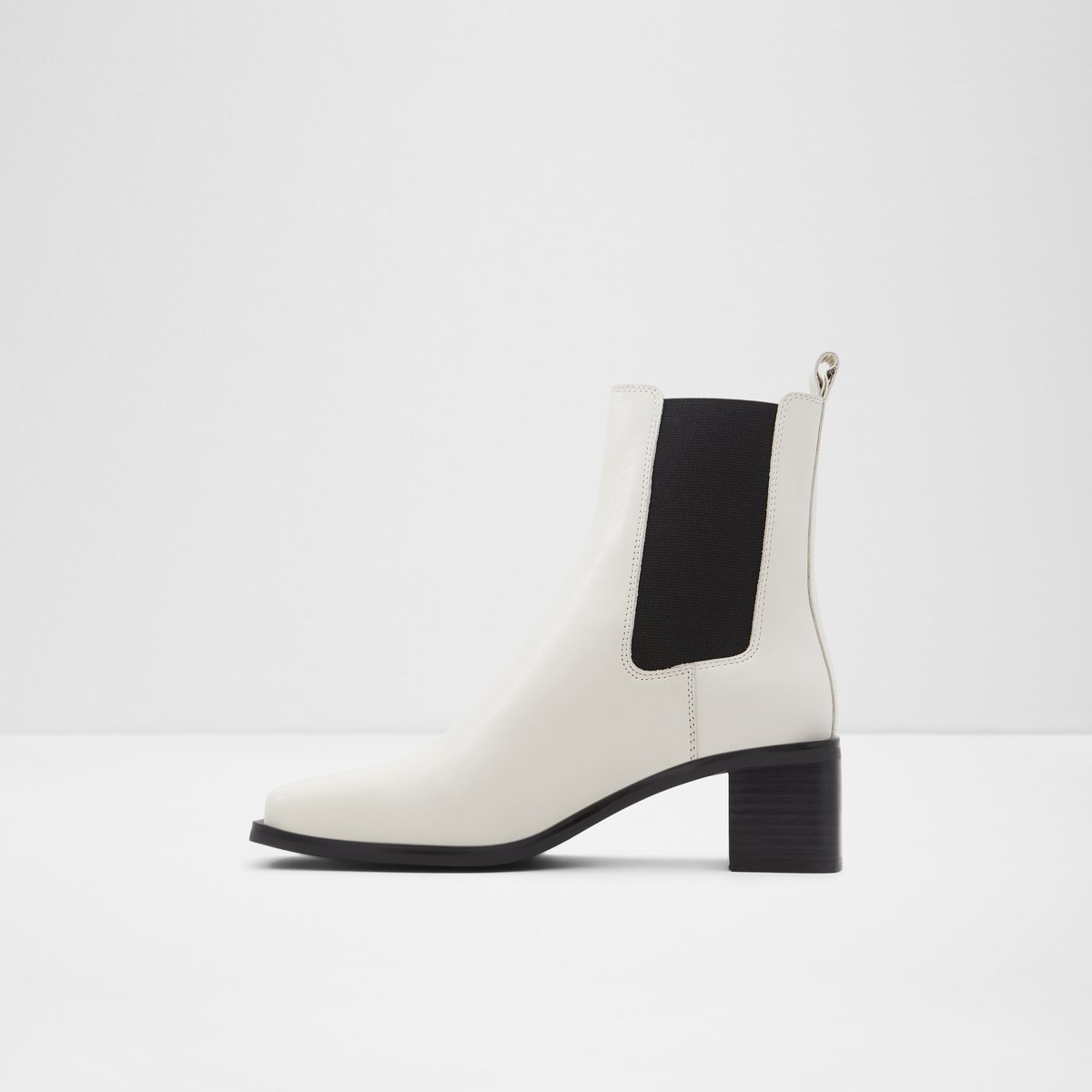 Foal White Women Chelsea boots