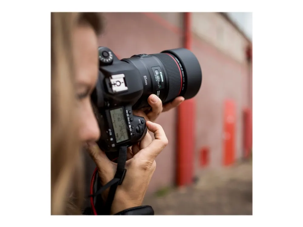 Canon EF - Teleobjektiv - 85 mm - f/1.4 L IS USM - Canon EF