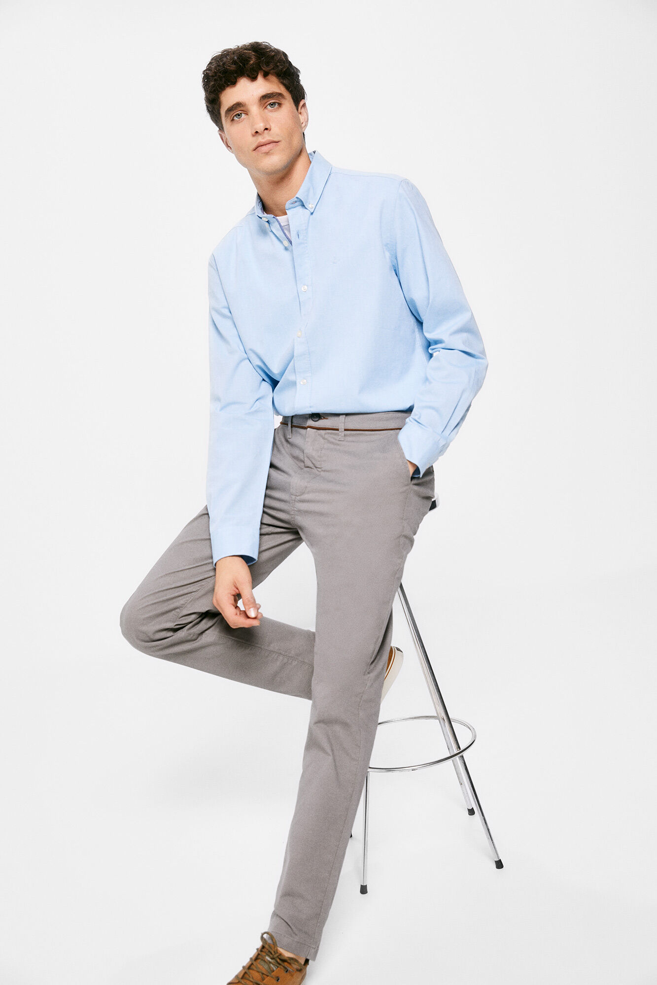Chino micro print - cinza escuro