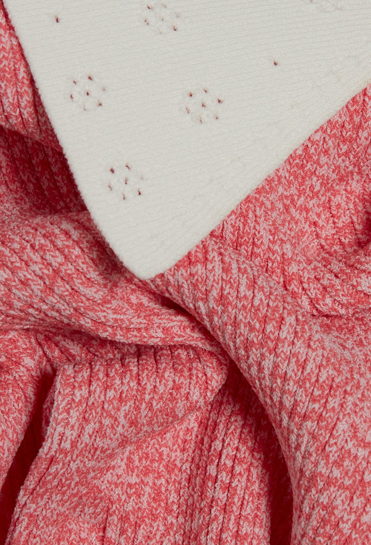 Pull chine rose col blanc