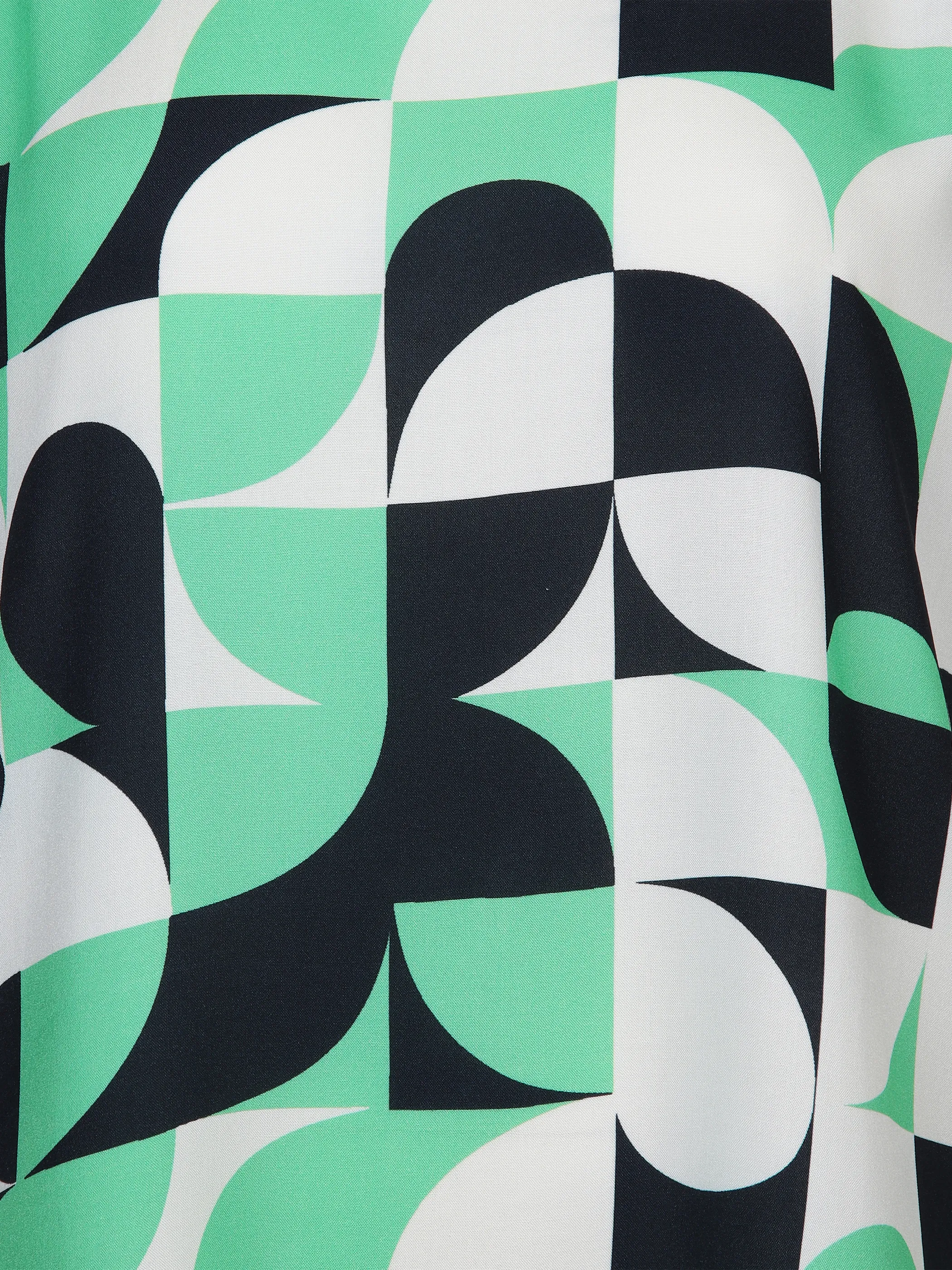 Große Größen Materialmix-Shirt