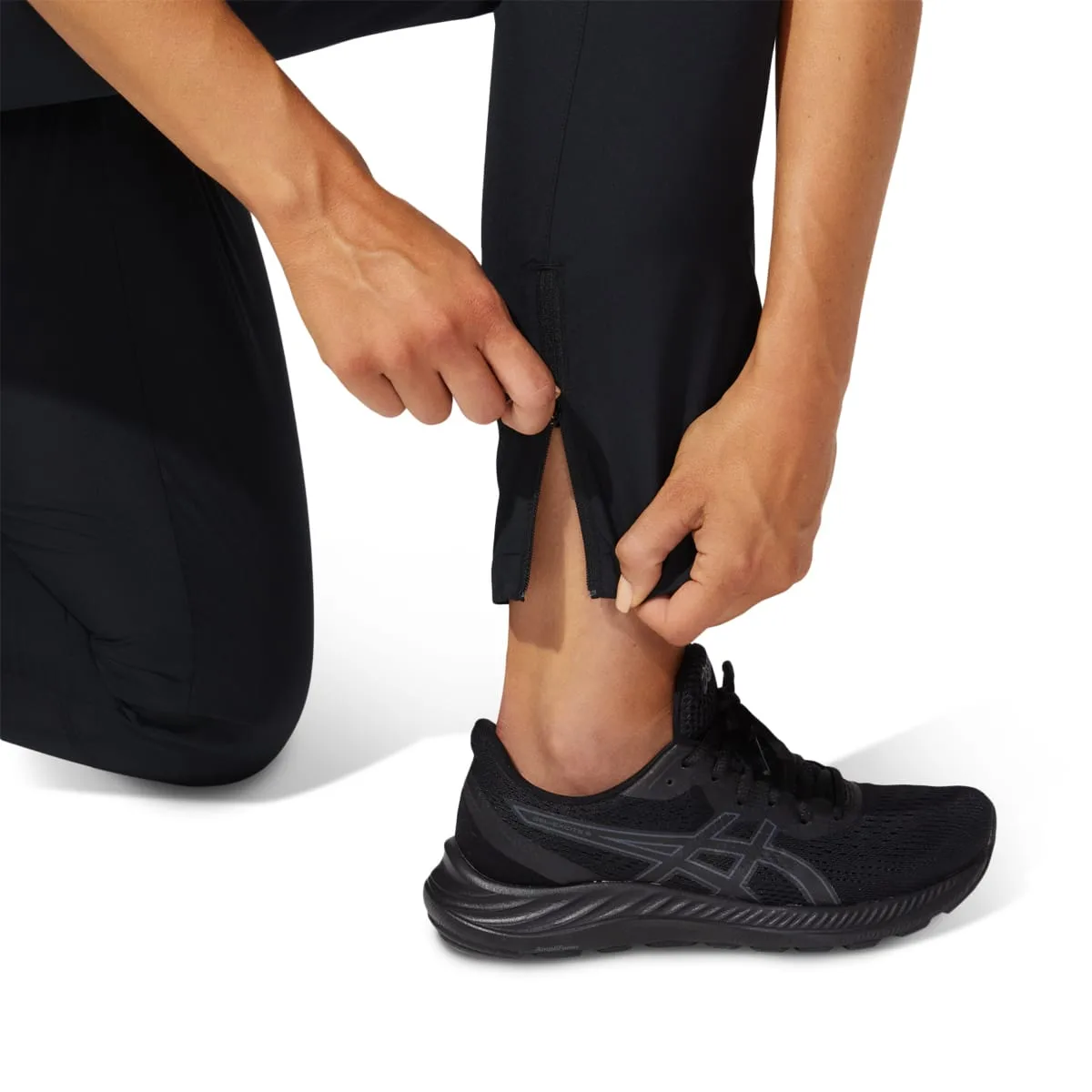 Asics Women's Core Woven Pant Performance Black