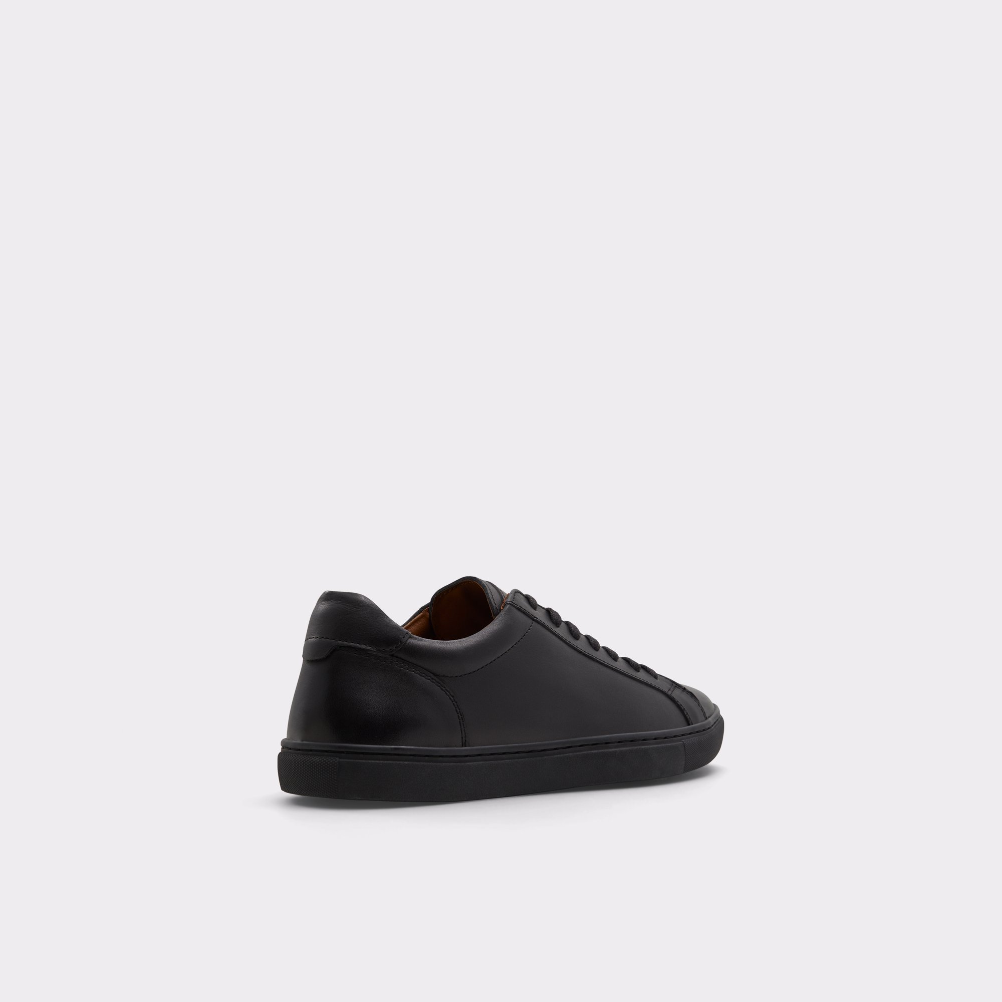 Classicspec Black Men Sneakers