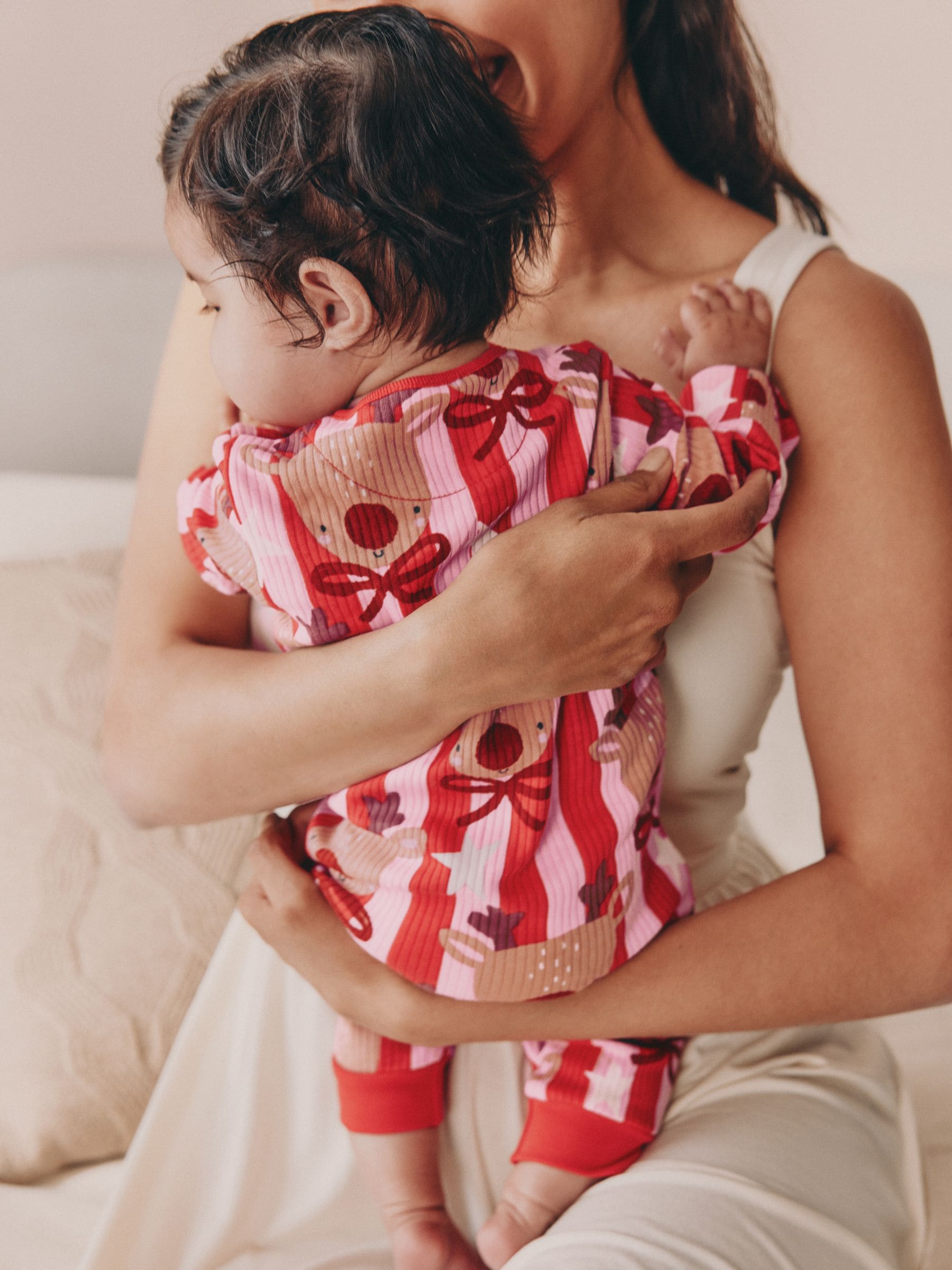 Roze - Baby kerstpyjama met rendierstrepen (0mnd -3jr)