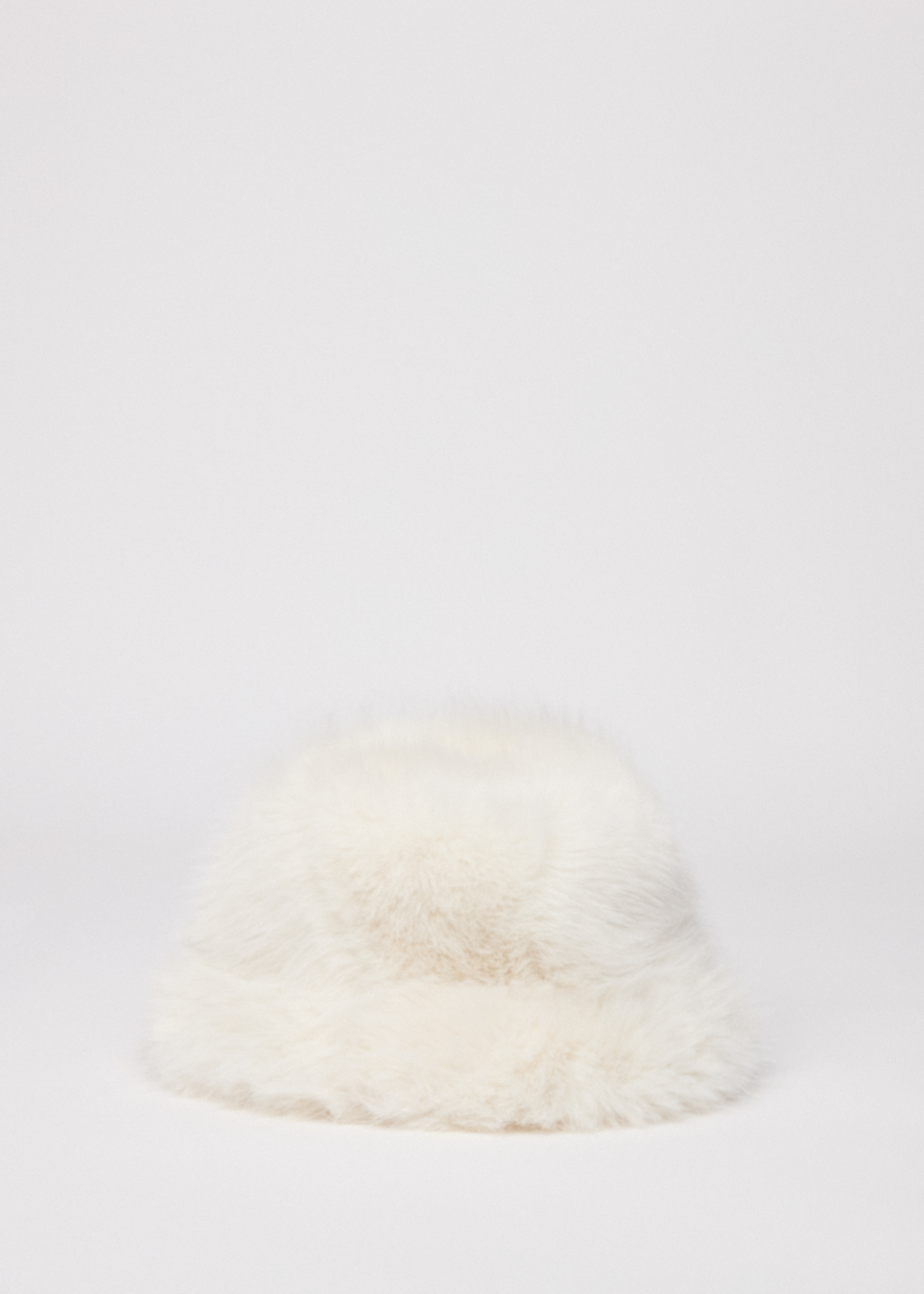 Faux fur hoed