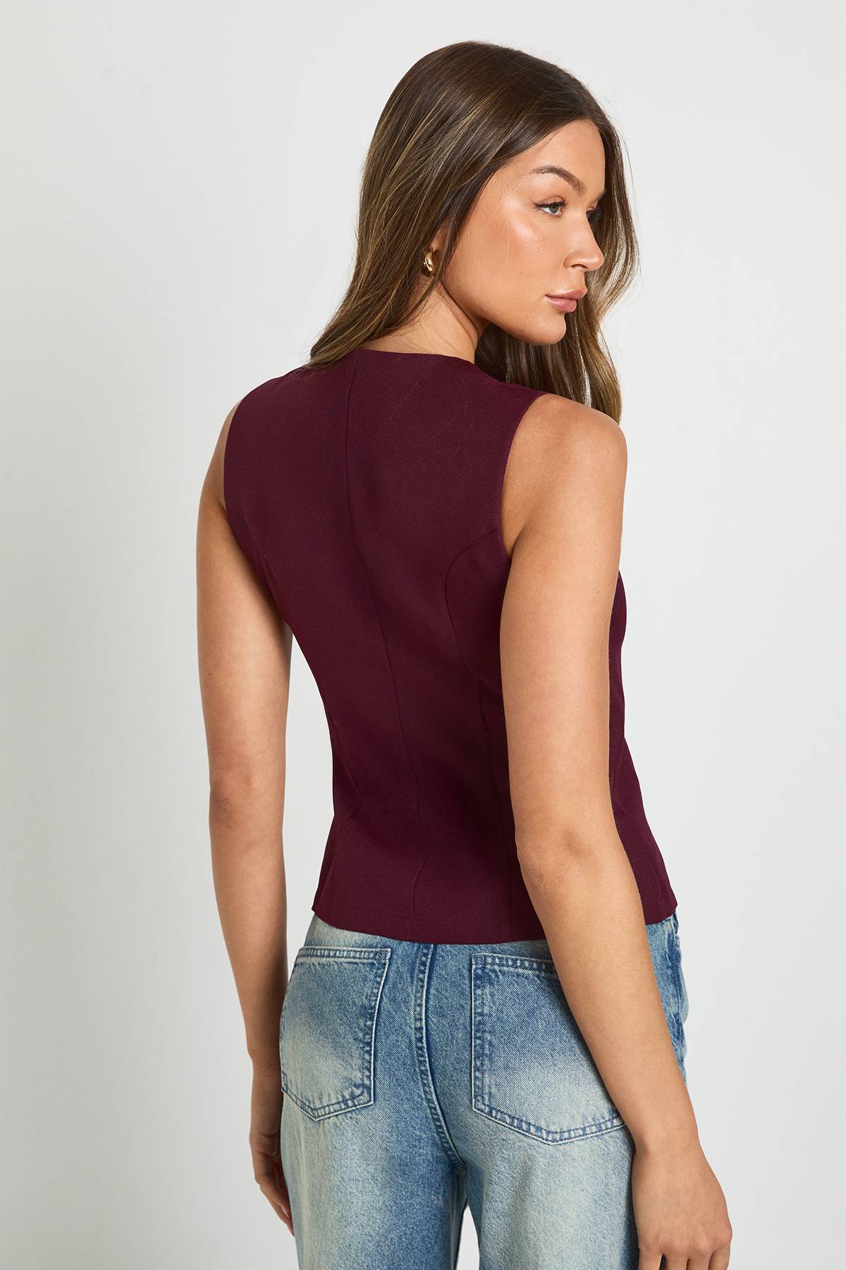 boohoo Gilet Ajusté À Col Montant Avec Boutonnage