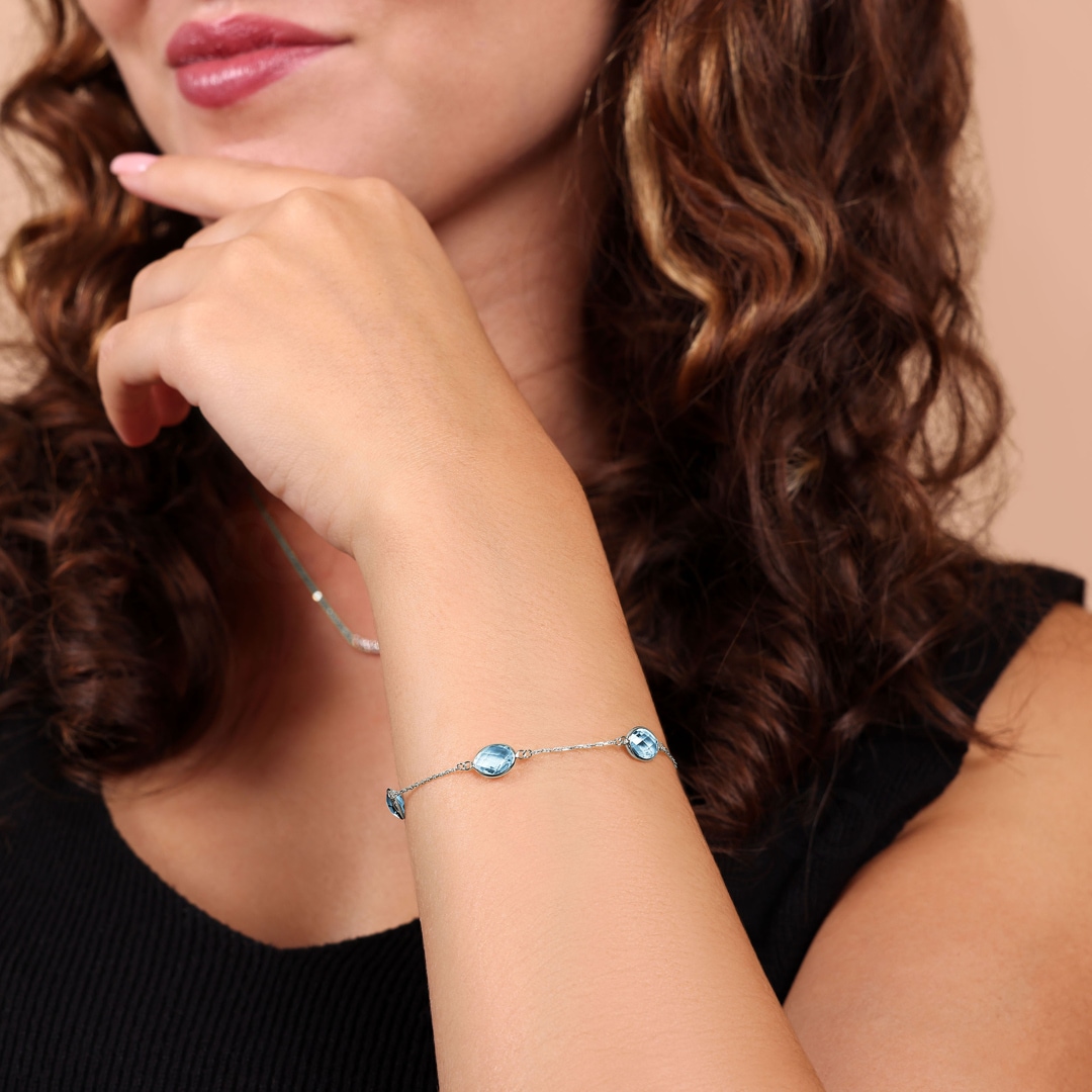 Armband 750/18 K Weissgold mit Blautopasen