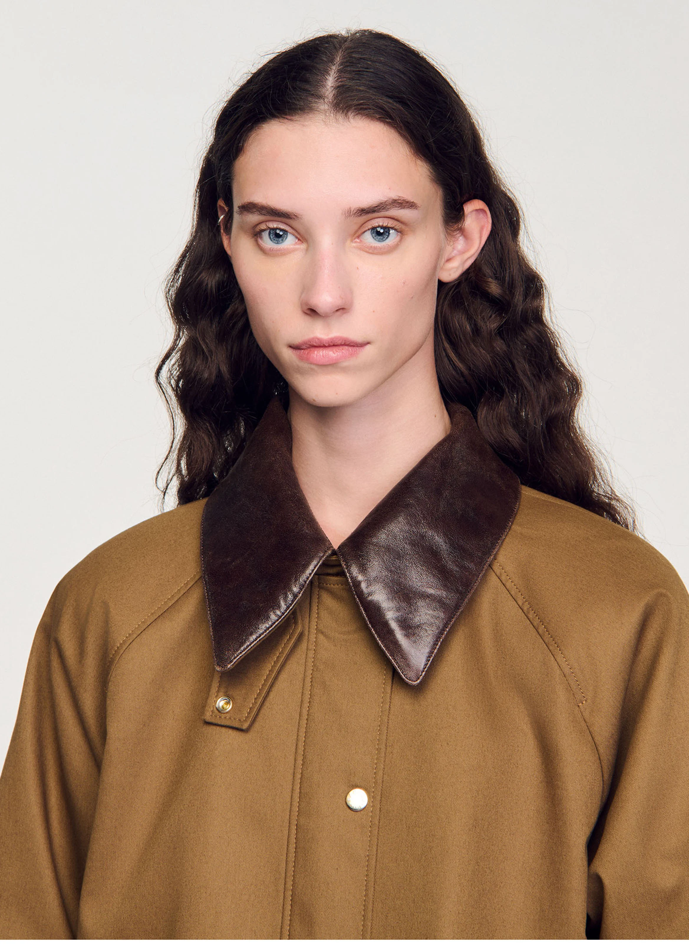 Manteau col classique en coton mélangé| Marron