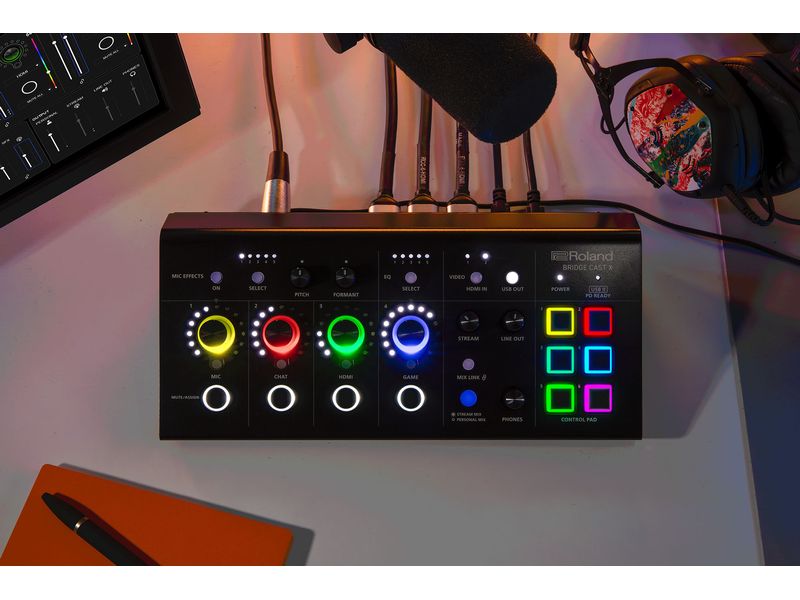 Roland Bildmischer BRIDGE CAST X Dual Bus Streaming-Mixer und Video Interface