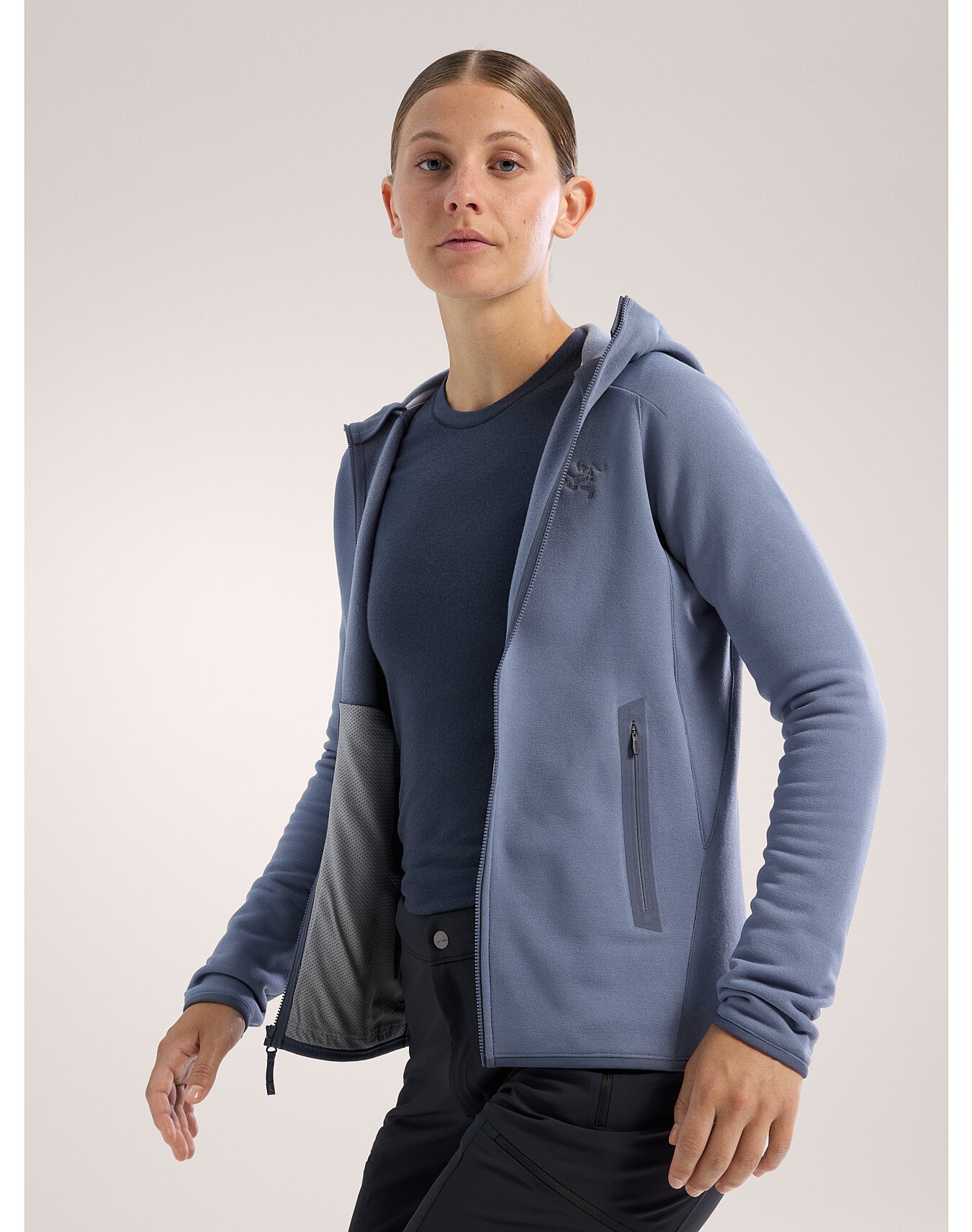Kyanite Hoody Dame Stratus