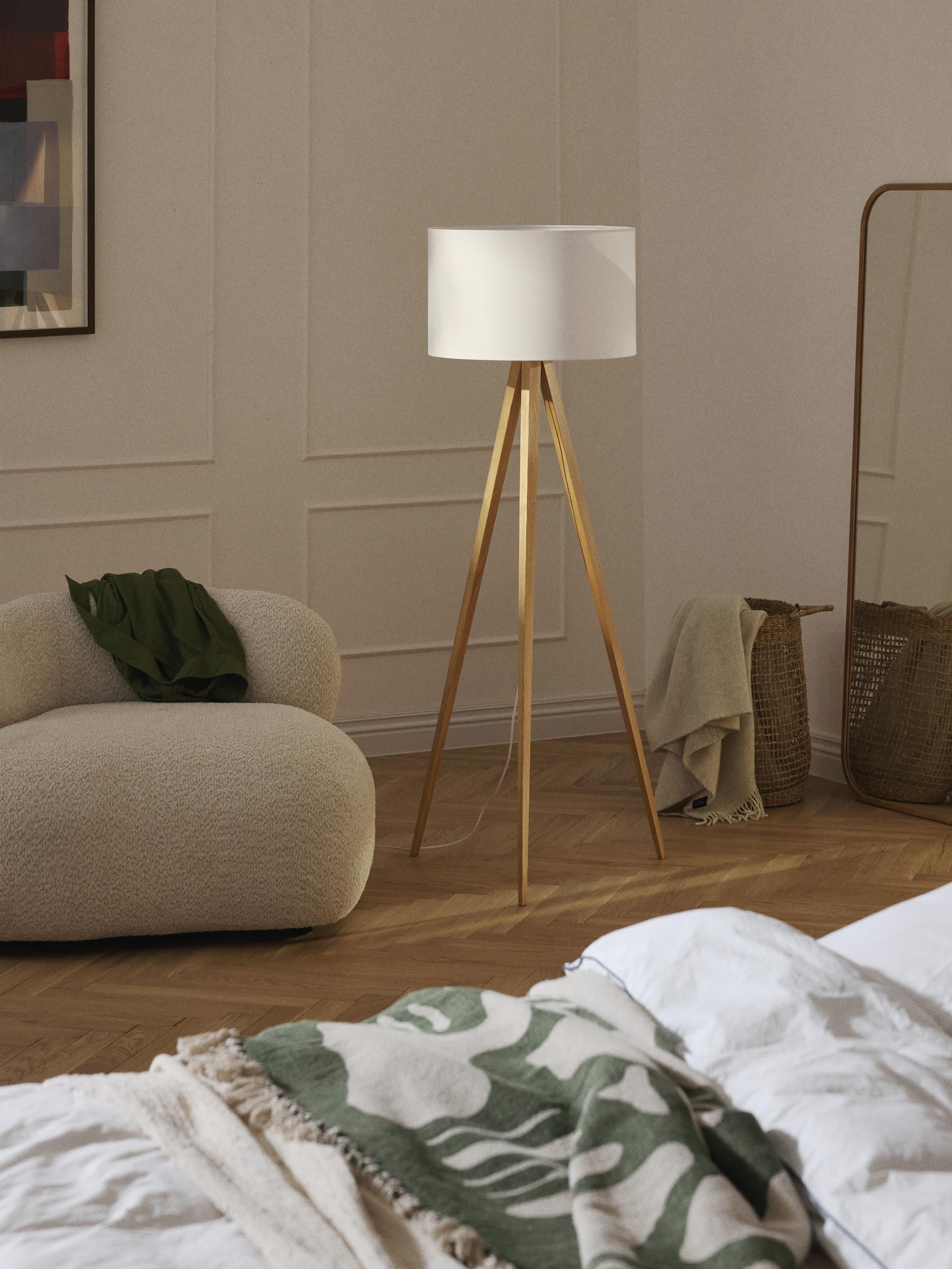 Tripod vloerlamp Jake van massief hout