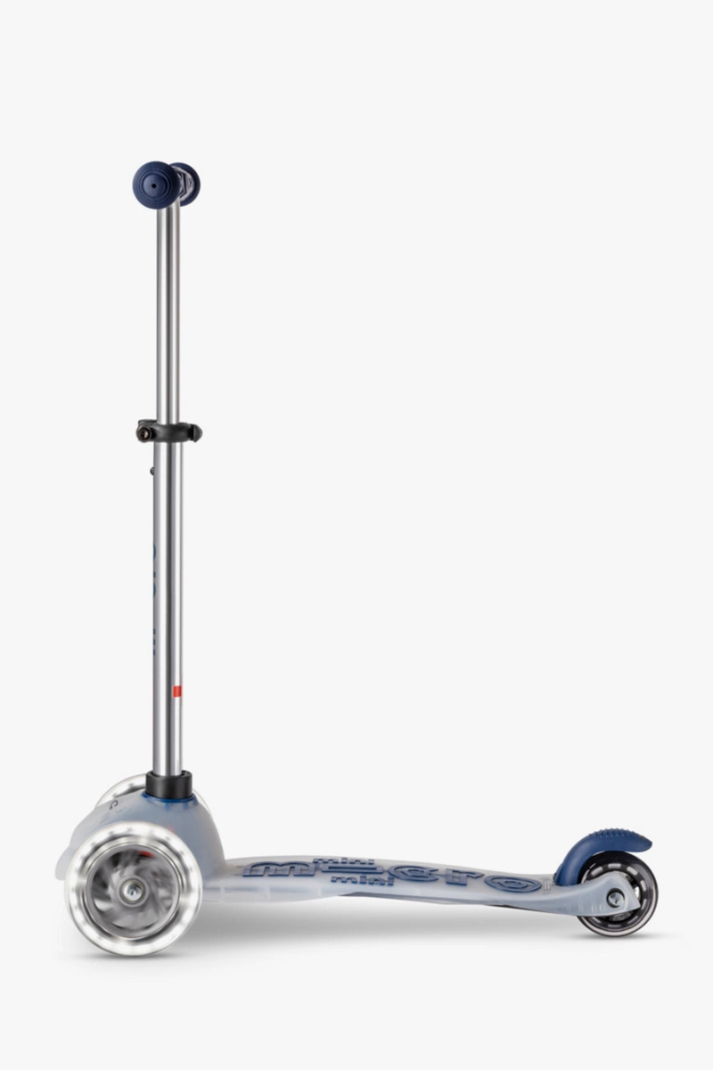 Micro Mini Deluxe Flux LED Scooter