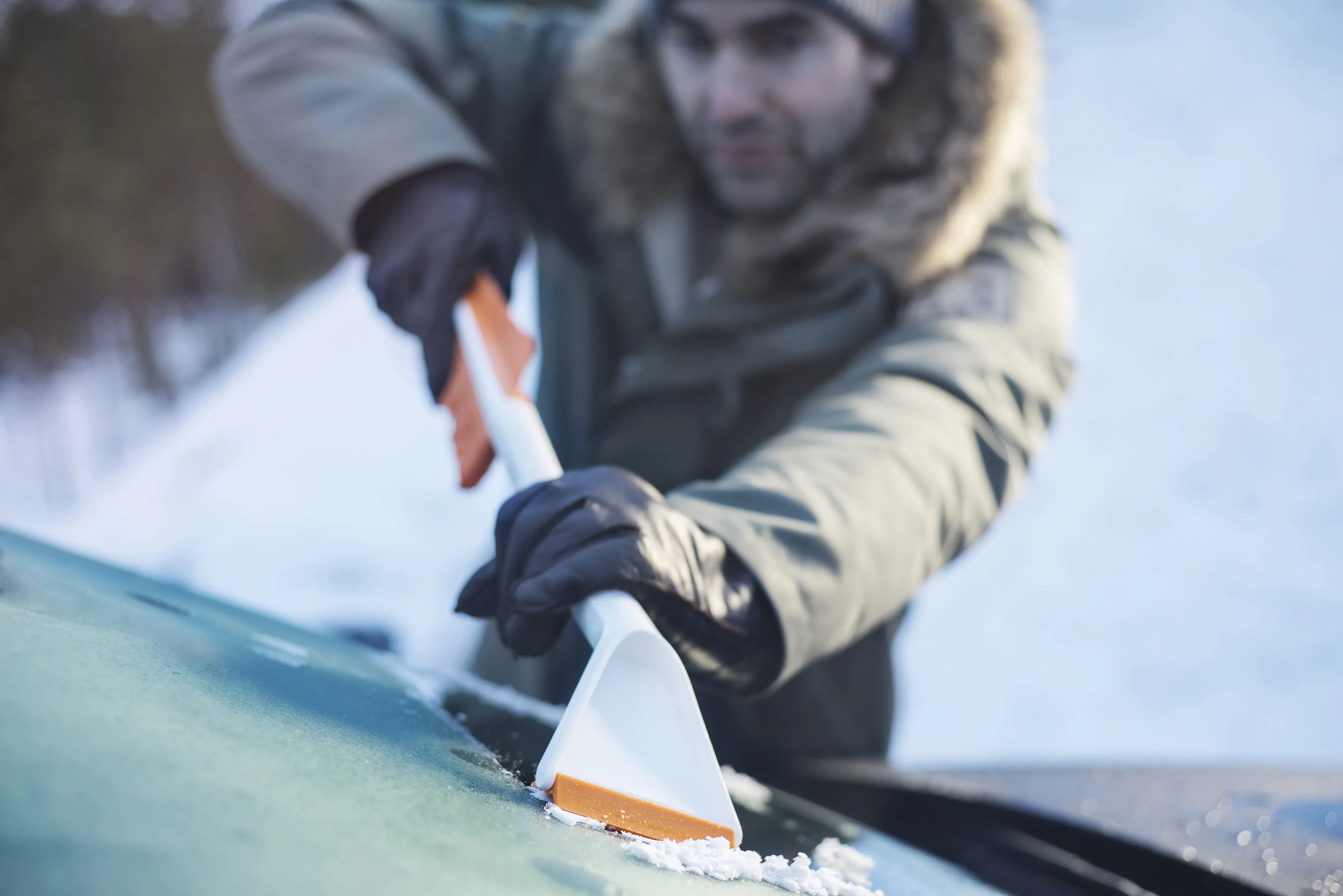 Fiskars Garden SnowXpert Børste og isskraber